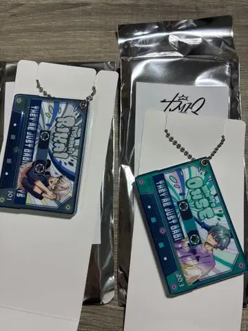 카리스마 쿠사나기 리카이 미나토 오세 슬라이드 거울 키링