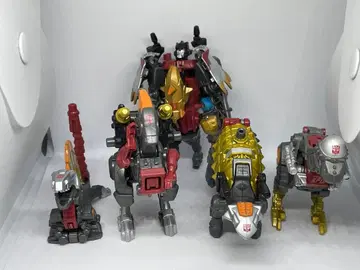 트랜스포머 유나이티드 EX04 그림 마스터 프라임 모드