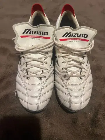 미즈노 모렐리아 네오 축구화 화이트