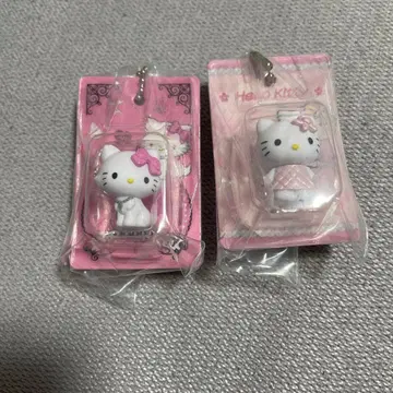 패키지 미니 참 컬렉션 헬로키티 키링 2개 세트