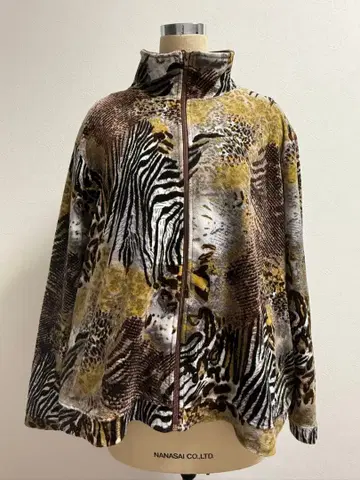 동물 패턴 플리스 자켓 L 사이즈