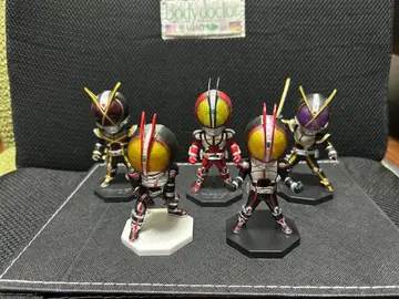 월드 컬렉션 가면라이더 파이즈 5체 세트