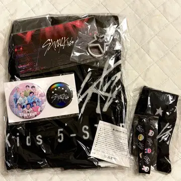 Stray Kids 굿즈 세트