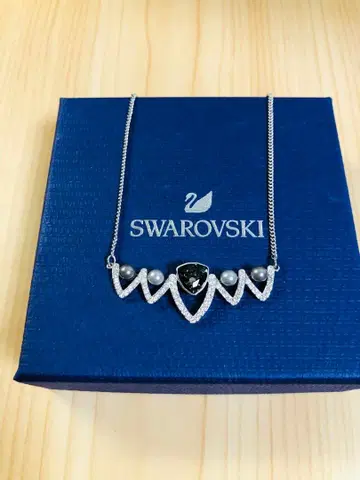 새상품급 스와로브스키 SWAROVSKI 펄 목걸이