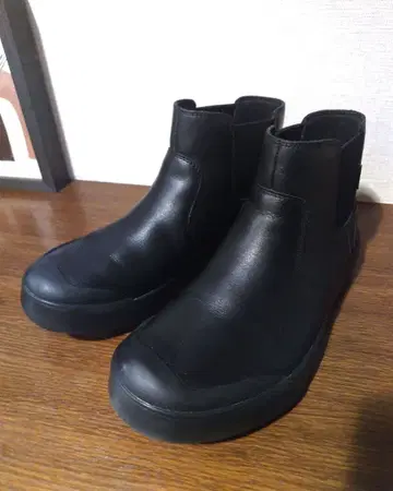 KEEN/킨 23.5cm 엘레나 첼시 새상품급 사이드 고어 부츠 블랙