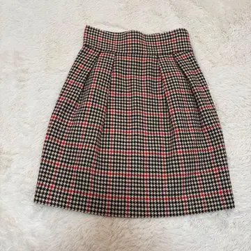 새상품급 폴스미스 블랙 라벨 울 스커트 체크 하운드투스 체크 패턴 38