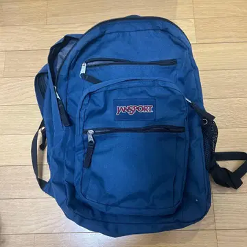 JANSPORT 네이비 백팩