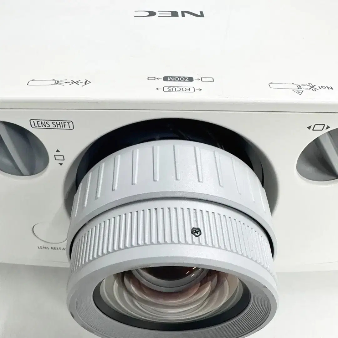 NEC NP-PA500X 5000 Lumens XGA Used Projector