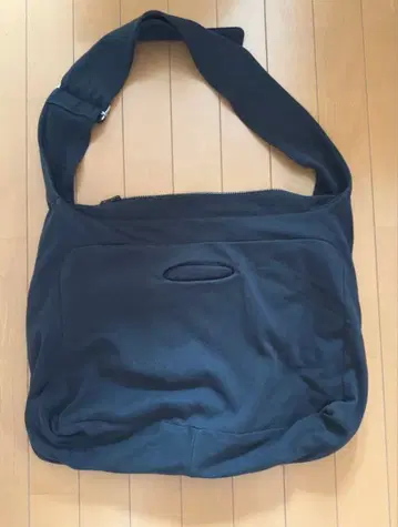 KAIKO 블랙 숄더백