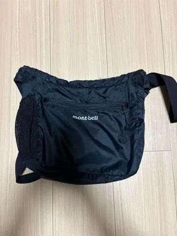mont-bell 바디백 블랙