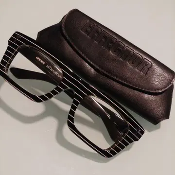 EFFECTOR DIET 안경 미야가와 다이스케 씨 모델