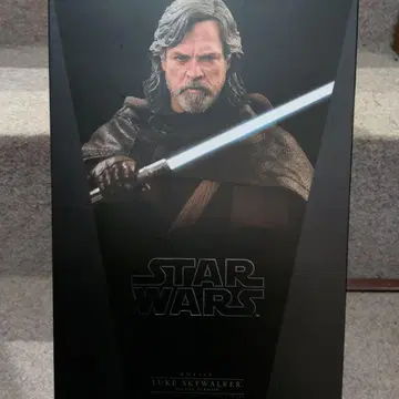 핫토이즈 루크 스카이워커 마지막 제다이 토이 사피엔스 한정판