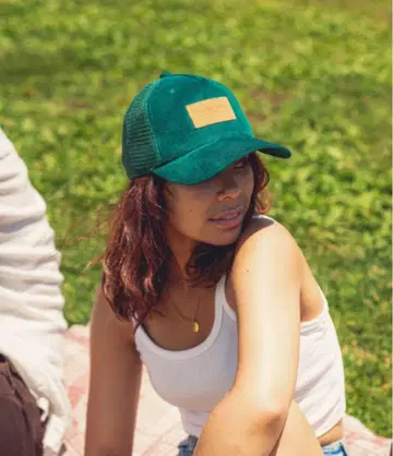 JANSPORT 그린 코듀로이 캡