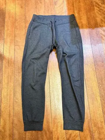 ATTACHMENT 스웨트 팬츠 다크 그레이 조거 팬츠