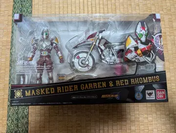 가면라이더 갸렌 레드 람버스 피규아트