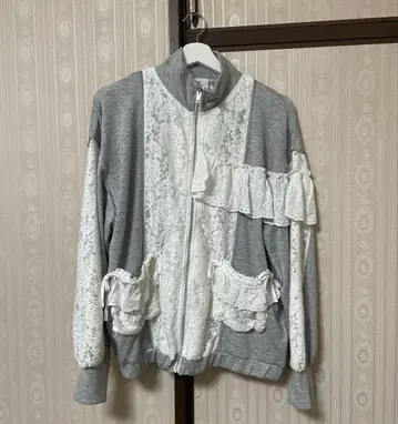 merry jenny 레이스 트랙 자켓 그레이