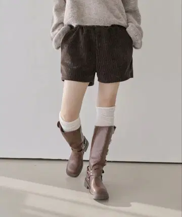 UNE MANSION 코듀로이 니트 숏팬츠