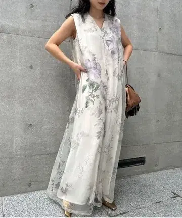 레어 AMERI VINTAGE BILLIE OVERLAP ROMPERS