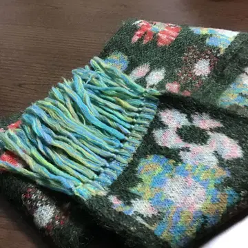 ANNA SUI 꽃무늬 머플러