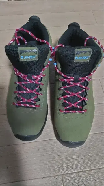 HI-TEC 트레킹 슈즈 올리브 그린 26.5cm