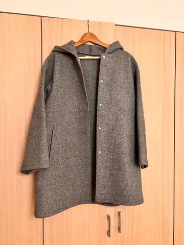 오라리 HEAVY MELTON HOODED COAT