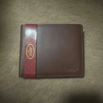 로베르토 가죽 접이식 지갑 브라운