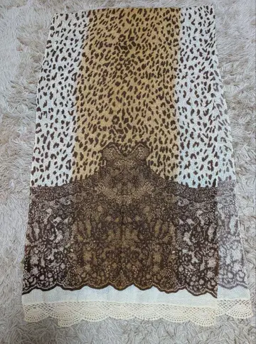 문배트 레오파드 무늬 레이스 스톨