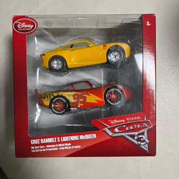 디즈니 스토어 카즈 3 차세대 레이서 크루즈 & 맥퀸 미니카