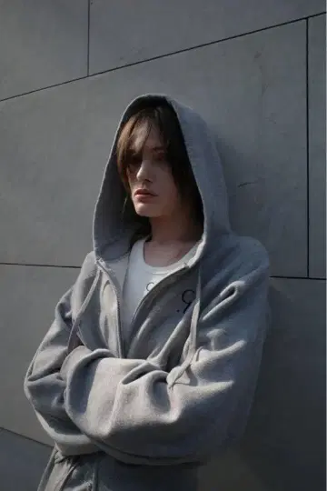 CLANE LOGO COMPACT ZIP UP HOODIE