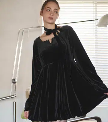 초커 벨로아 원피스