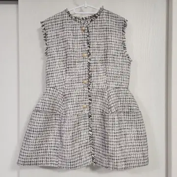 내추럴 뷰티 베이직 트위드 베스트 페플럼 베스트 로페피크닉