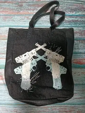 MAD TOYZ 토트백 CREATURE FROM THE LIVING