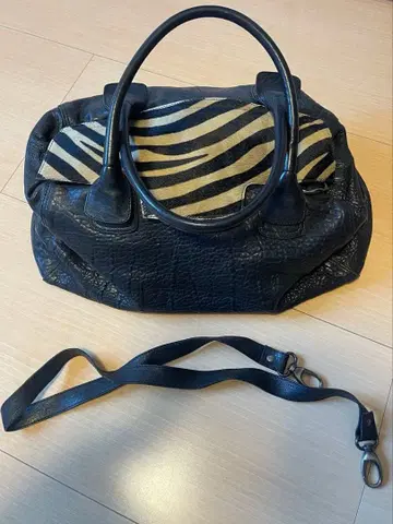 [컨디션 최상] 미사용 자택 보관 송치 보스턴 백 블랙