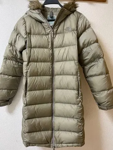 THE NORTH FACE 카키 다운 자켓 롱 기장