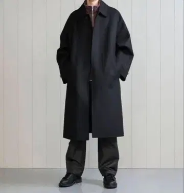 [ 미사용 ] H BEAUTY&YOUTH 리버벌 컬러 벨티드 코트