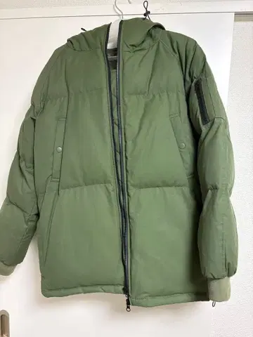 Johnbull 후드 부착 올리브 그린 다운 자켓