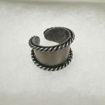 소와리 Twist short ring