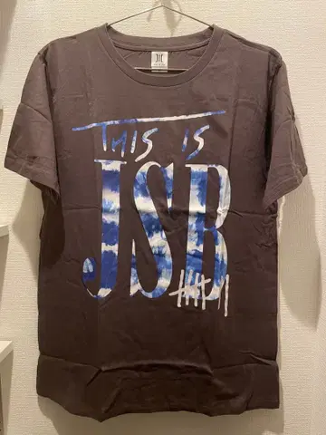 제3대 JSB THIS IS JSB 투어 굿즈 티셔츠 L 사이즈