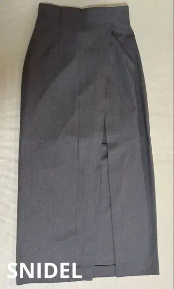 새상품급 SNIDEL 롱 스커트