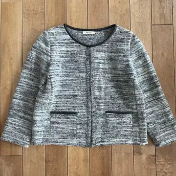 Ballsey 모헤어 혼방 노카라 니트 자켓 트위드풍 파이핑