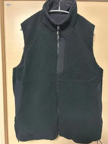 다이와 리버서블 플리스 베스트