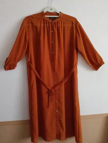 리플렉트 오렌지 롱 원피스 11