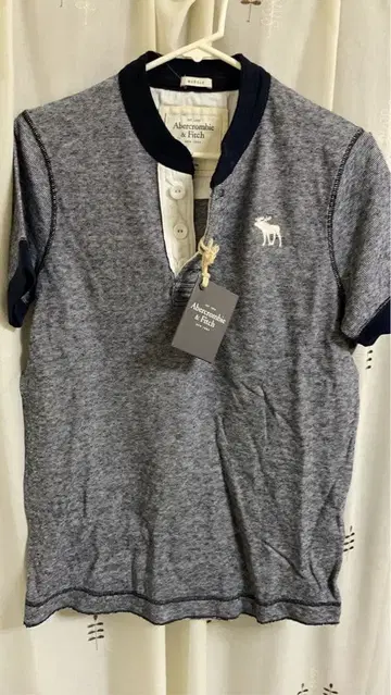 Abercrombie & Fitch 그레이 피케 셔츠