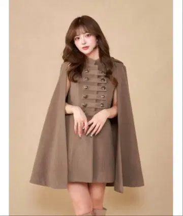 Darich 나폴레옹 케이프 코트 베이지 FREE 사이즈