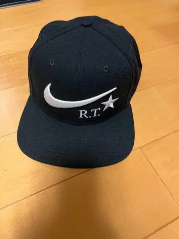 NIKE x RICCARDO TISCI 리카르도 티시 콜라보 캡