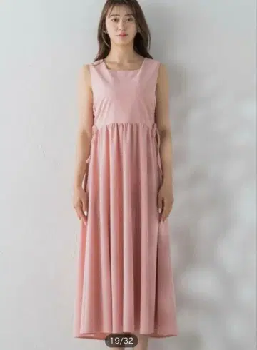 QUEENS COURT 사이드 리본 원피스