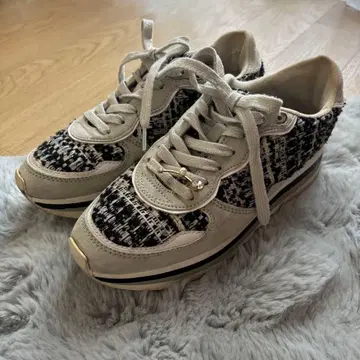 ZARA 통굽 트위드 스니커즈 여성용 고급 베이지 x 블랙