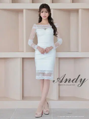 Andy 오프숄더 타이트 드레스 화이트