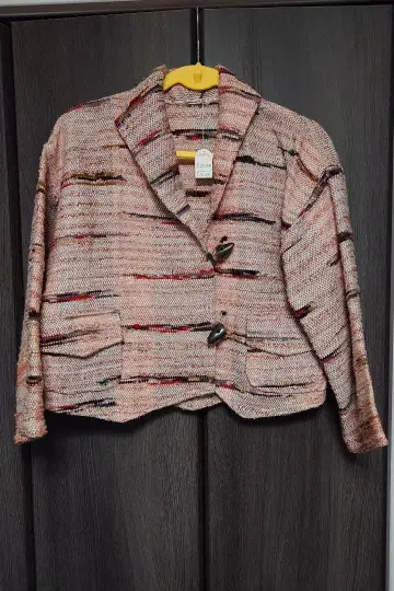 레어 미사용 새상품! 사오리 직조 다색 사용의 버튼 달린 자켓