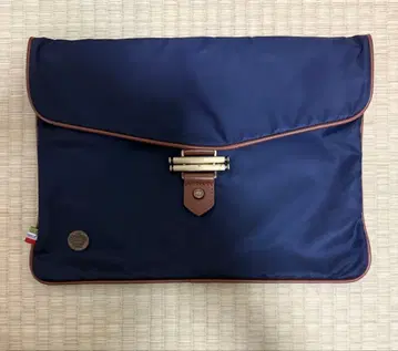 네이비 나일론 클러치백 오로비안코